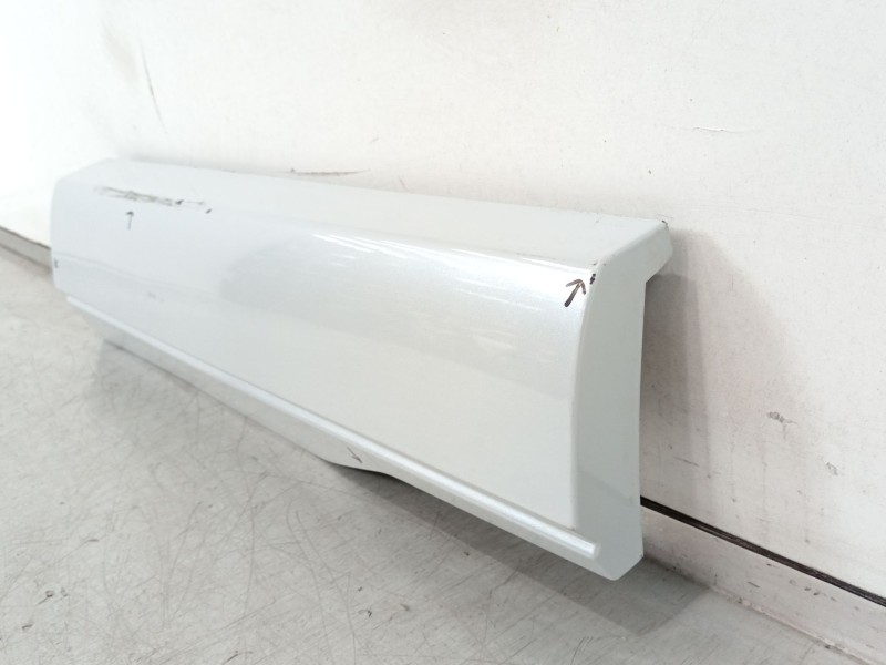 Recambio de moldura puerta trasera derecha para honda cr-v vi hybrid referencia OEM IAM 753133B4H020  