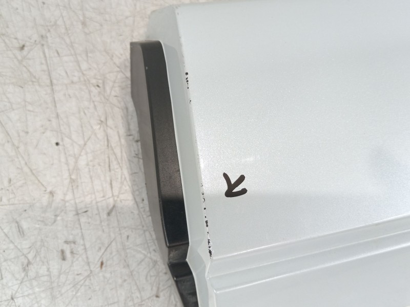 Recambio de moldura puerta trasera derecha para honda cr-v vi hybrid referencia OEM IAM 753133B4H020  