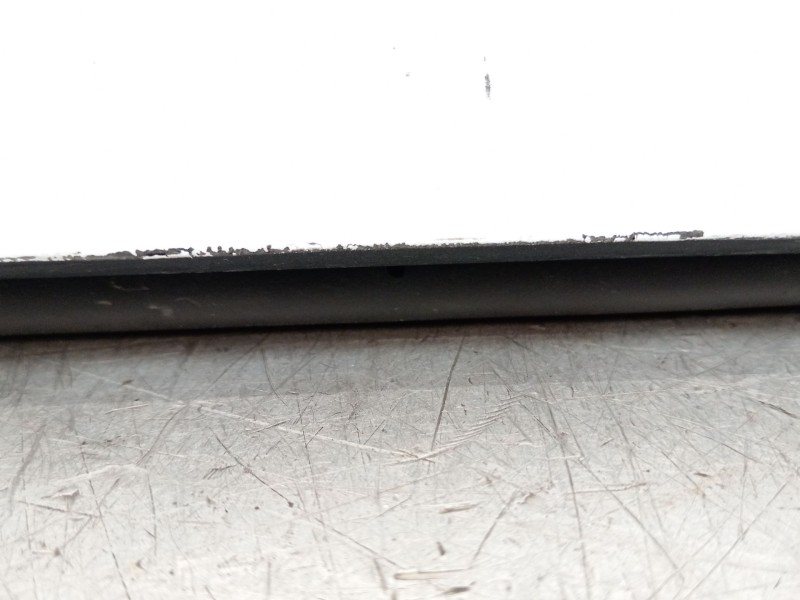 Recambio de moldura puerta trasera izquierda para honda cr-v vi hybrid referencia OEM IAM 753333B4H120  