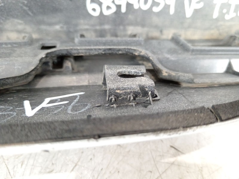 Recambio de moldura puerta trasera izquierda para honda cr-v vi hybrid referencia OEM IAM 753333B4H120  