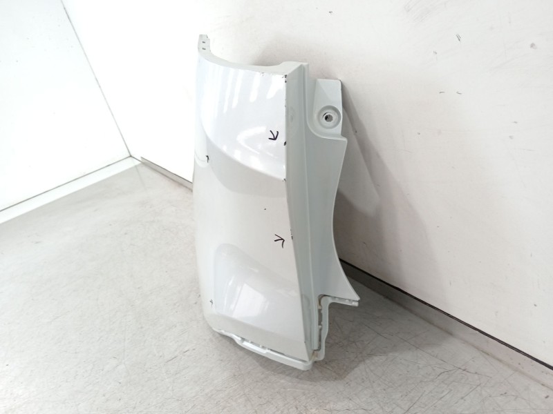 Recambio de puntera paragolpes trasera izquierda para honda cr-v vi hybrid referencia OEM IAM 715073A0A  