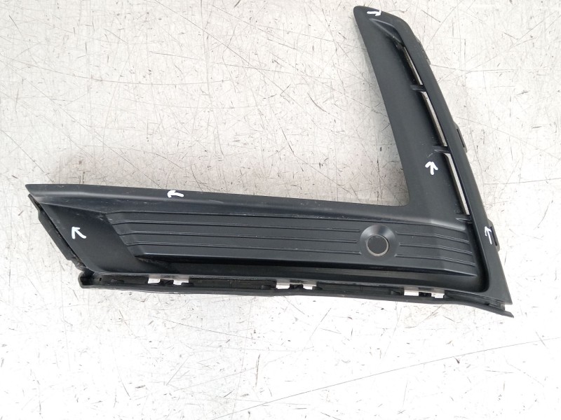 Recambio de rejilla paragolpes izquierda para honda cr-v vi hybrid referencia OEM IAM 396823A0A010M1 39680310J011M1 