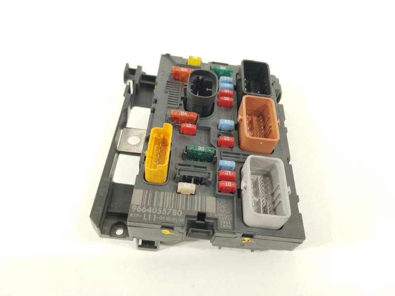 CAJA RELES / FUSIBLES 9664055780 