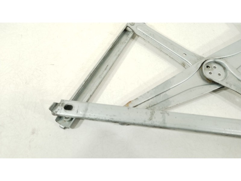 Recambio de elevalunas delantero izquierdo para toyota verso (_r2_) 2.0 d-4d (aur20_) referencia OEM IAM 698200F020  