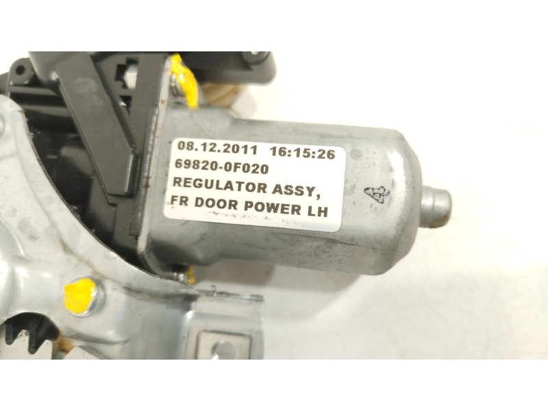 Recambio de elevalunas delantero izquierdo para toyota verso (_r2_) 2.0 d-4d (aur20_) referencia OEM IAM 698200F020  