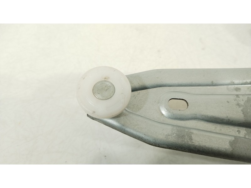 Recambio de elevalunas trasero izquierdo para toyota verso (_r2_) 2.0 d-4d (aur20_) referencia OEM IAM 698400F040  