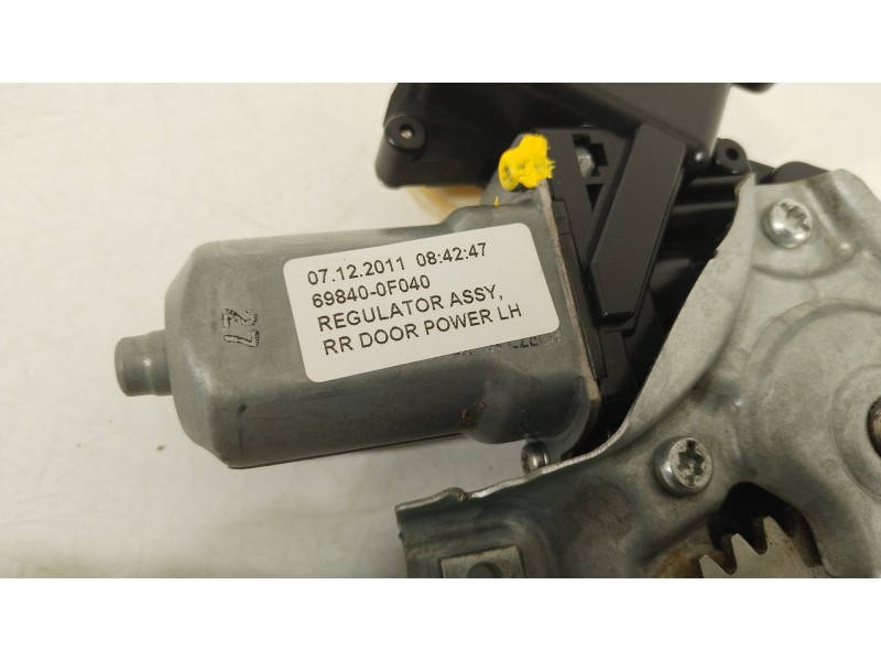 Recambio de elevalunas trasero izquierdo para toyota verso (_r2_) 2.0 d-4d (aur20_) referencia OEM IAM 698400F040  