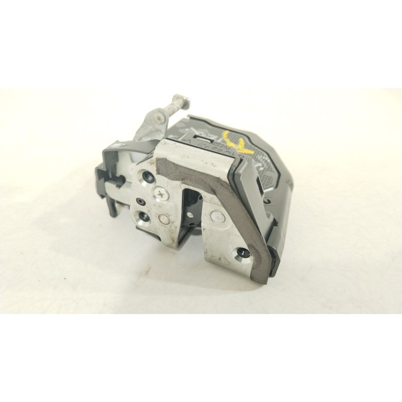Recambio de cerradura puerta trasera izquierda para toyota verso (_r2_) 2.0 d-4d (aur20_) referencia OEM IAM 690600F030  