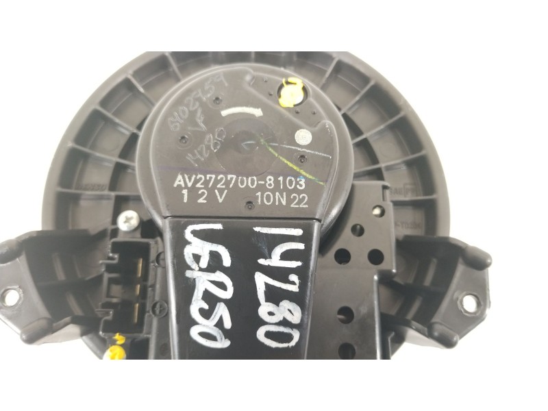 Recambio de ventilador calefaccion para toyota verso (_r2_) 2.0 d-4d (aur20_) referencia OEM IAM AV2727008103 8710302150 