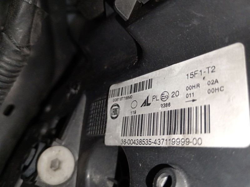 Recambio de faro izquierdo para fiat bravo ii (198_) 1.6 d multijet (198axh1b) referencia OEM IAM 518778840  