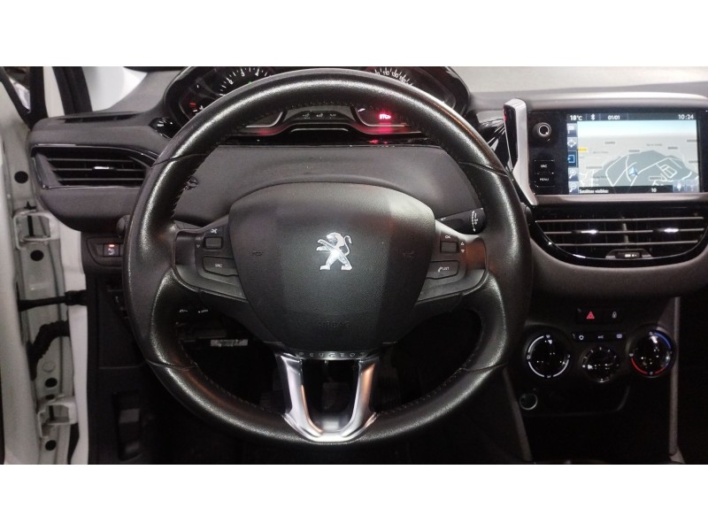 Recambio de volante para peugeot 208 i (ca_, cc_) 1.2 puretech 82 referencia OEM IAM   
