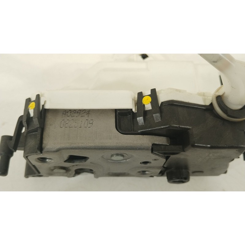 Recambio de cerradura puerta delantera derecha para peugeot 308 i (4a_, 4c_) 1.6 hdi referencia OEM IAM 567147  