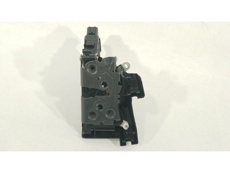Recambio de cerradura puerta delantera izquierda para volvo s40 ii (544) d2 referencia OEM IAM 30799308  