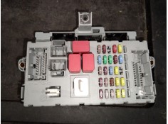 Recambio de caja reles / fusibles para fiat bravo ii (198_) 1.6 d multijet (198axh1b) referencia OEM IAM 51898157  