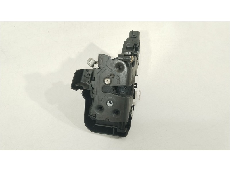 Recambio de cerradura puerta delantera derecha para volvo s40 ii (544) d2 referencia OEM IAM 30799302  