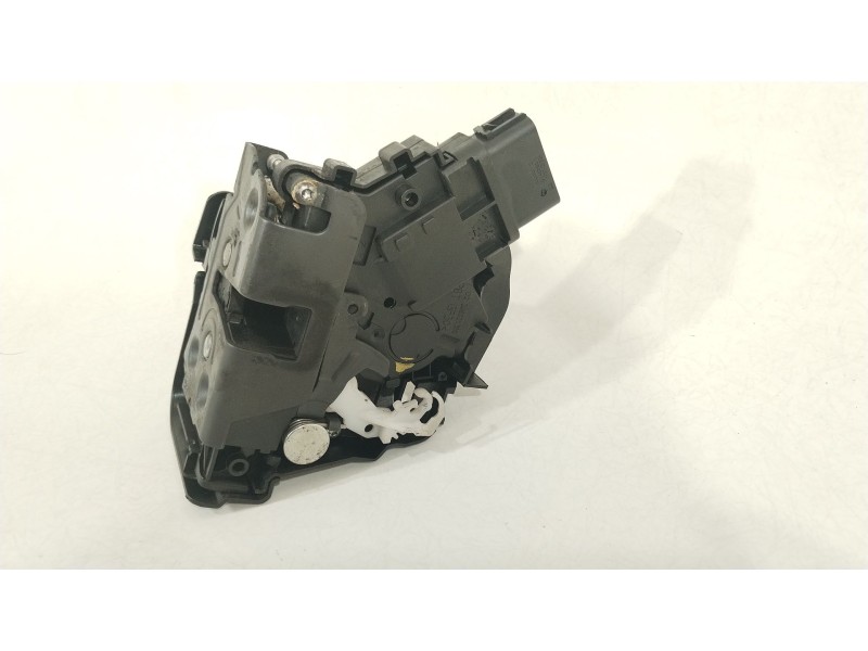 Recambio de cerradura puerta delantera derecha para volvo s40 ii (544) d2 referencia OEM IAM 30799302  