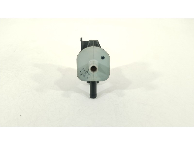 Recambio de valvula aire adicional para toyota yaris (_p13_) 1.5 hybrid (nhp130_) referencia OEM IAM 90910TC001  