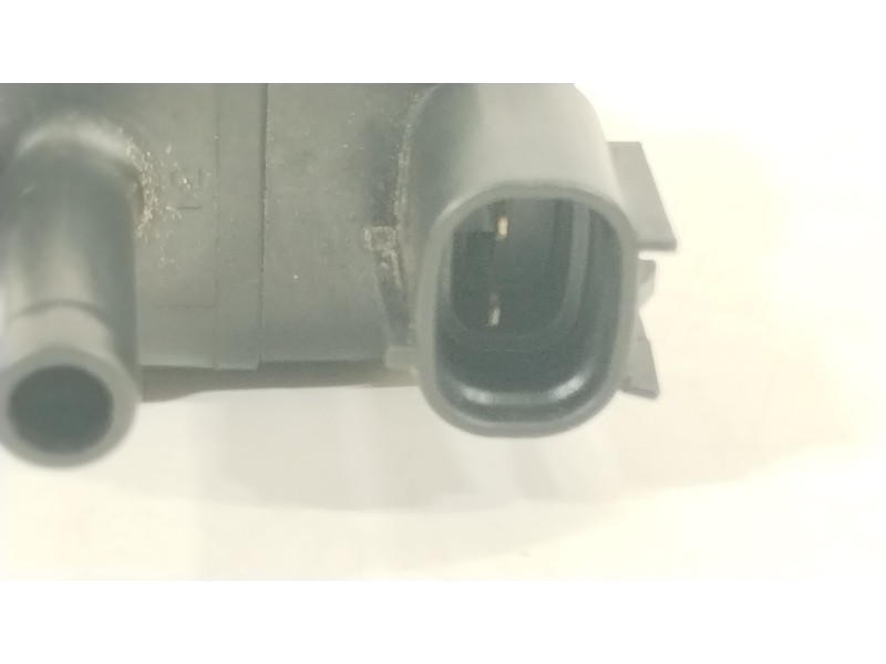 Recambio de valvula aire adicional para toyota yaris (_p13_) 1.5 hybrid (nhp130_) referencia OEM IAM 90910TC001  