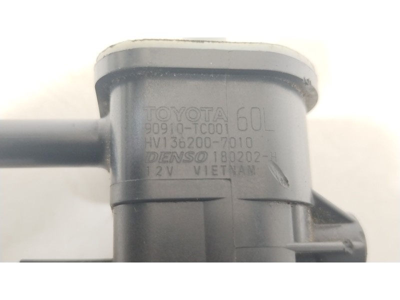 Recambio de valvula aire adicional para toyota yaris (_p13_) 1.5 hybrid (nhp130_) referencia OEM IAM 90910TC001  