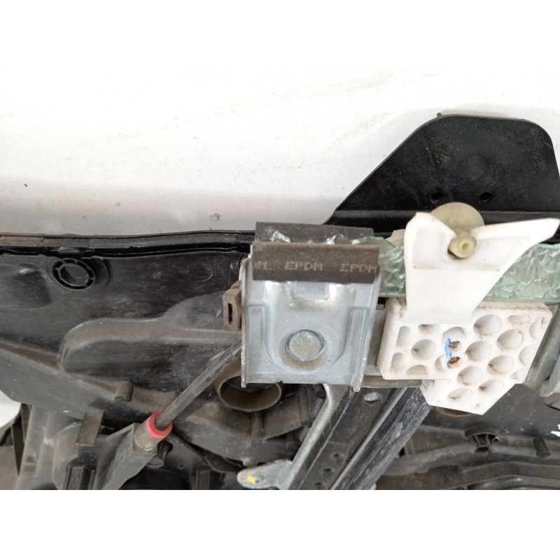 Recambio de elevalunas delantero izquierdo para ford fiesta v (jh_, jd_) 1.4 tdci referencia OEM IAM 2S61A045H17A  