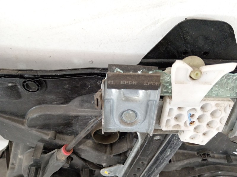 Recambio de elevalunas delantero izquierdo para ford fiesta v (jh_, jd_) 1.4 tdci referencia OEM IAM 2S61A045H17A  