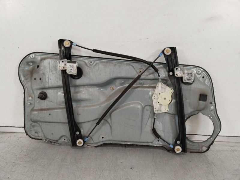 Recambio de elevalunas delantero derecho para volkswagen golf iv (1j1) 1.9 tdi referencia OEM IAM 1J3837462D  
