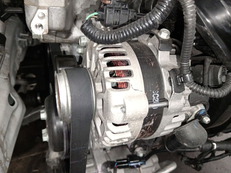 Recambio de alternador para hyundai i30 (pde, pd, pden) 1.5 referencia OEM IAM 3730007400  