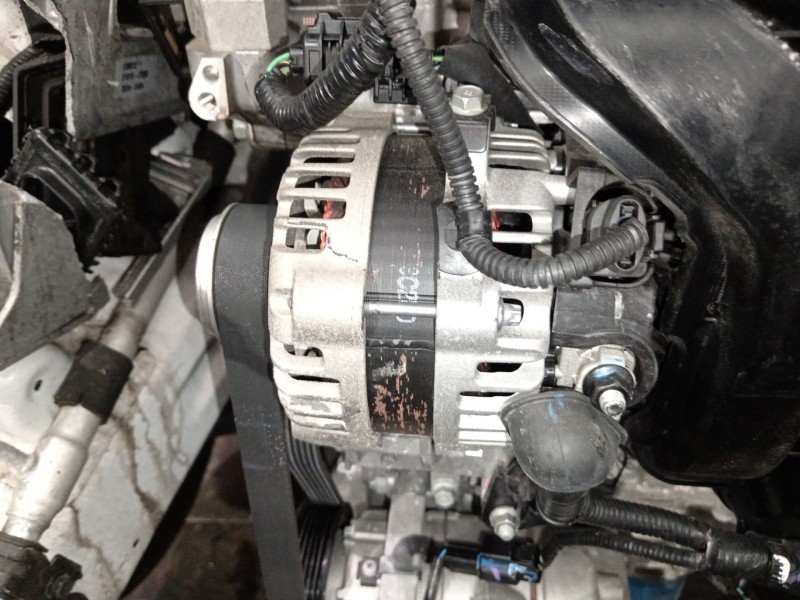 Recambio de alternador para hyundai i30 (pde, pd, pden) 1.5 referencia OEM IAM 3730007400  