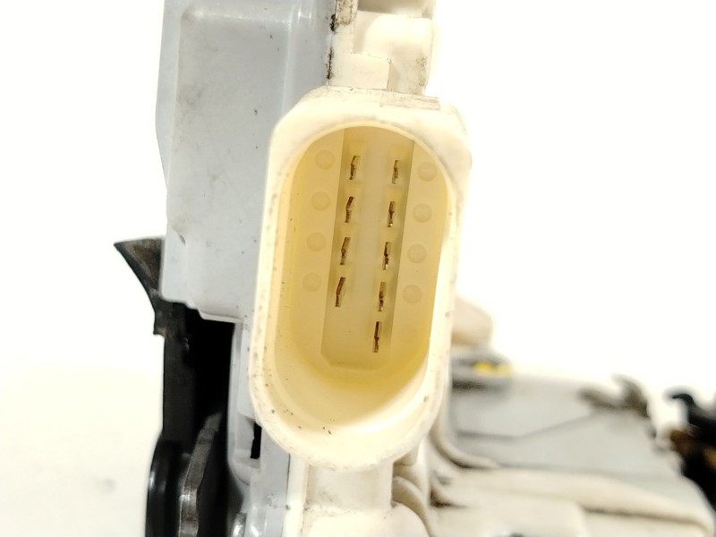 Recambio de cerradura puerta delantera izquierda para audi a3 (8p1) 2.0 tdi 16v referencia OEM IAM 4F1837015E  
