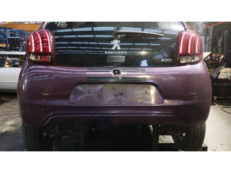 Recambio de paragolpes trasero para peugeot 108 1.0 vti referencia OEM IAM 521590H070  