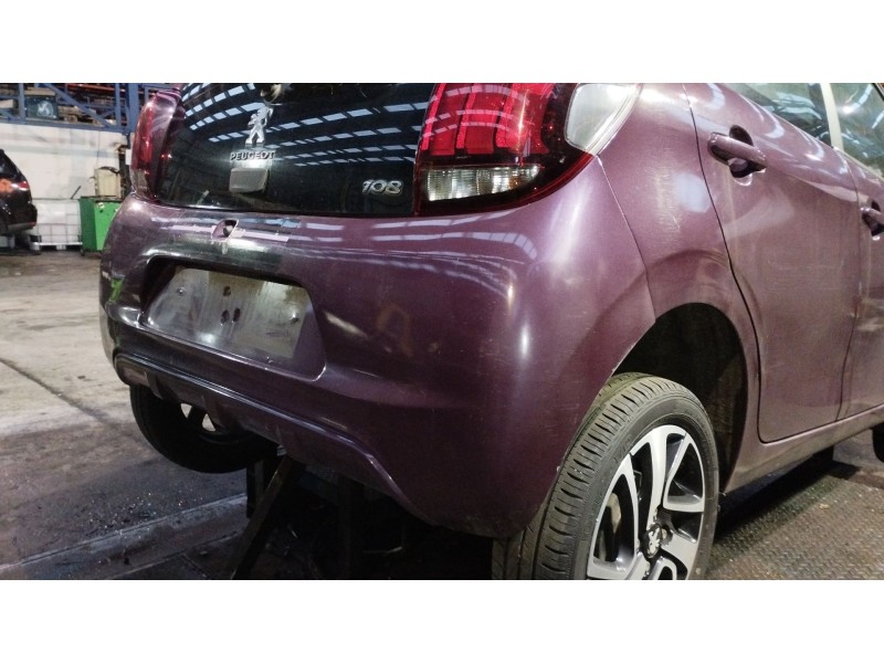 Recambio de paragolpes trasero para peugeot 108 1.0 vti referencia OEM IAM 521590H070  