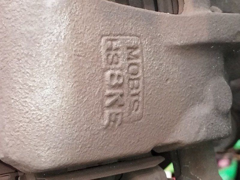 Recambio de pinza freno delantera izquierda para hyundai i30 station wagon (fd) 1.6 crdi referencia OEM IAM   