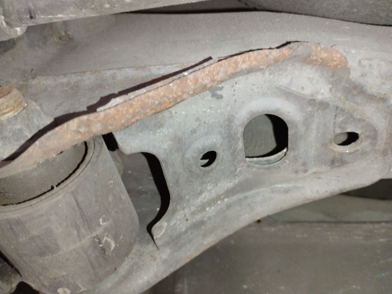 Recambio de puente trasero para hyundai i30 station wagon (fd) 1.6 crdi referencia OEM IAM   