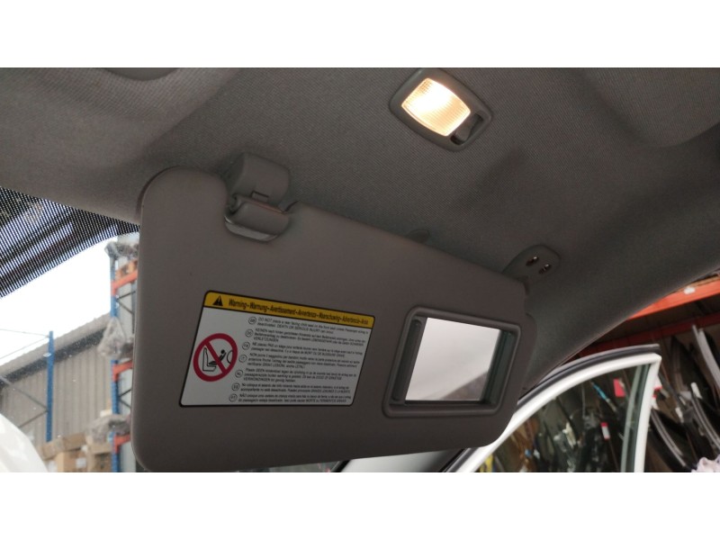 Recambio de parasol derecho para hyundai i30 (fd) 1.6 crdi referencia OEM IAM 852022R000TX  