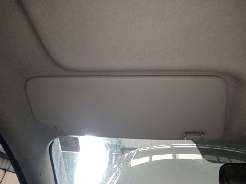 Recambio de parasol izquierdo para hyundai i30 (fd) 1.4 referencia OEM IAM   