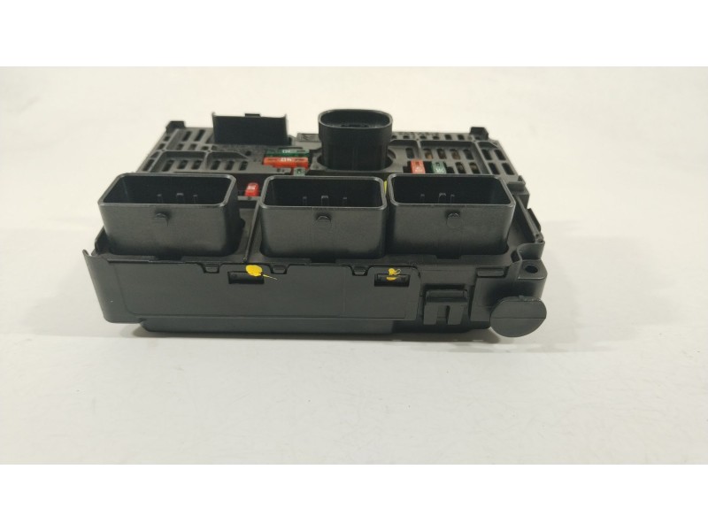 Recambio de caja reles / fusibles para peugeot 307 (3a/c) 1.6 16v referencia OEM IAM 9657718580 BSML0400 S118983004L
