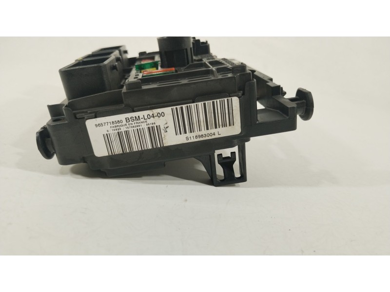 Recambio de caja reles / fusibles para peugeot 307 (3a/c) 1.6 16v referencia OEM IAM 9657718580 BSML0400 S118983004L