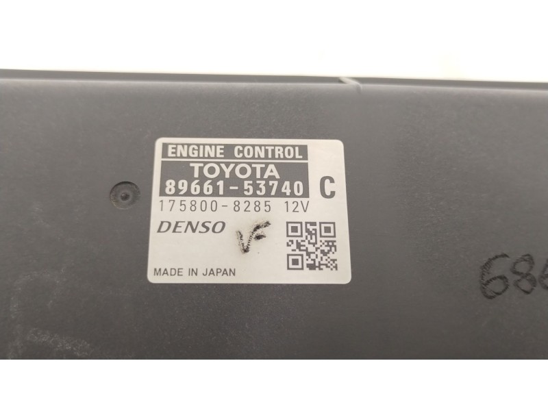 Recambio de centralita motor uce para lexus is ii (_e2_) 220d (ale20) referencia OEM IAM 8966153740 1758008285 