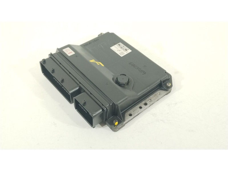Recambio de centralita motor uce para lexus is ii (_e2_) 220d (ale20) referencia OEM IAM 8966153740 1758008285 