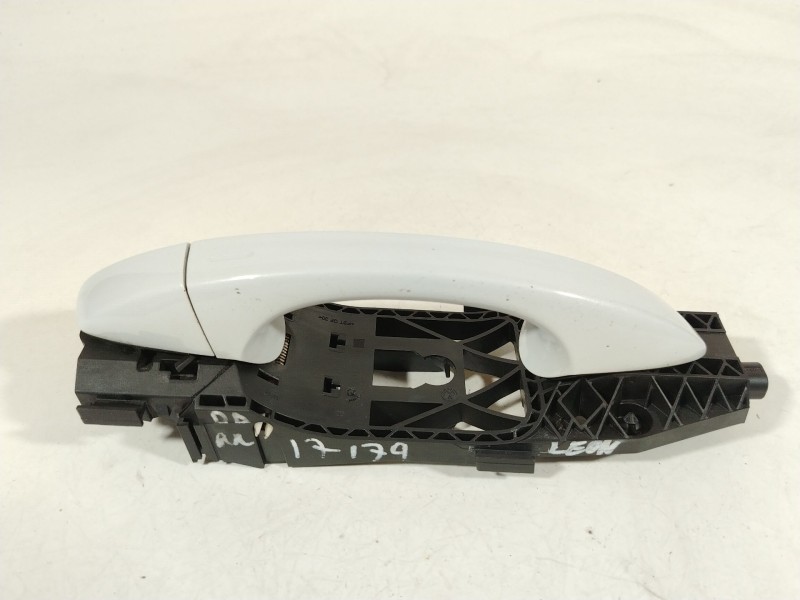 Recambio de maneta exterior delantera derecha para seat leon st (5f8) 2.0 cupra referencia OEM IAM 5N0839885H  