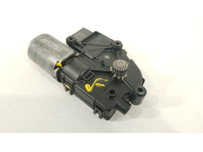 Recambio de motor techo electrico para volkswagen touran (1t3) 2.0 tdi referencia OEM IAM 8R0959591A  