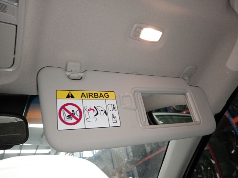 Recambio de parasol derecho para hyundai i30 (pde, pd, pden) 1.5 referencia OEM IAM 85220G3010  
