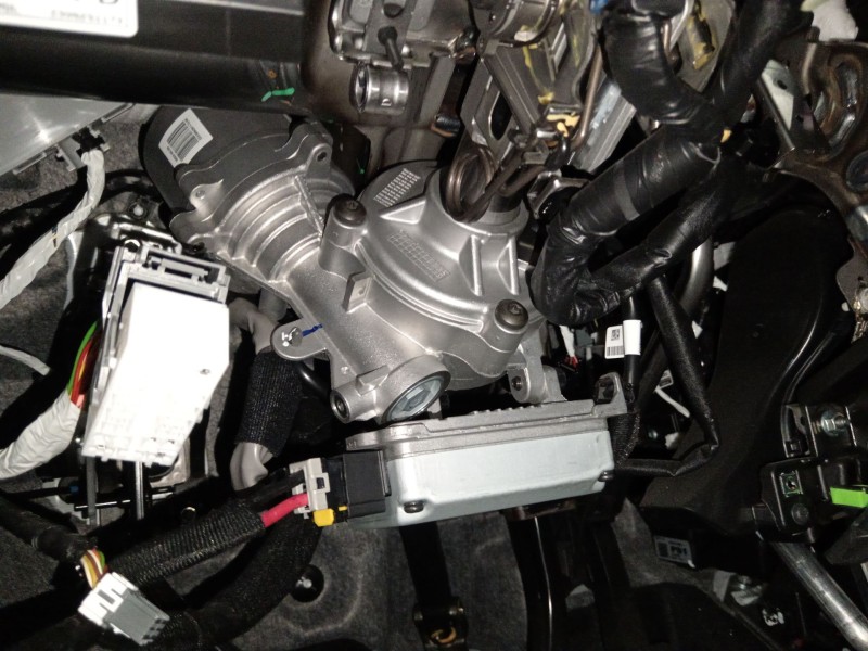 Recambio de columna direccion para hyundai i30 (pde, pd, pden) 1.5 referencia OEM IAM G456399505  