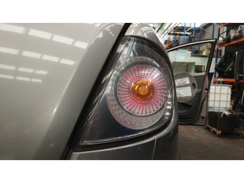 Recambio de piloto trasero derecho para seat toledo iii (5p2) 2.0 tdi referencia OEM IAM   