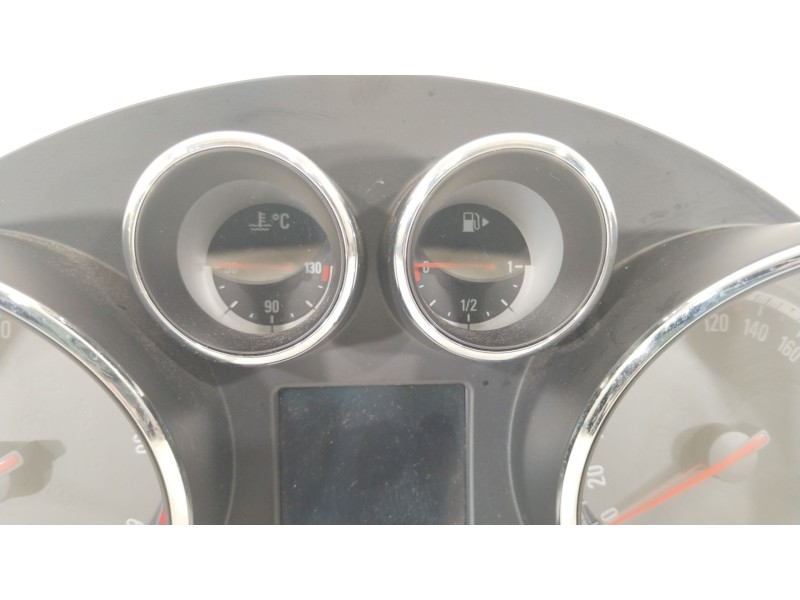 Recambio de cuadro instrumentos para opel insignia a (g09) 2.0 cdti (68) referencia OEM IAM 13327313 A2C53370221 