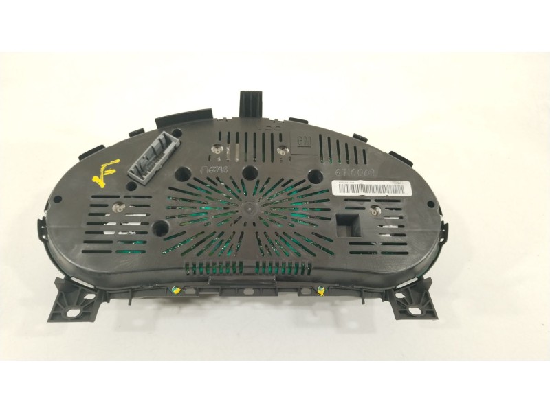 Recambio de cuadro instrumentos para opel insignia a (g09) 2.0 cdti (68) referencia OEM IAM 13327313 A2C53370221 