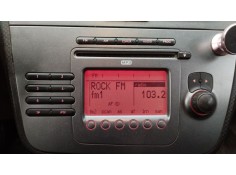Recambio de sistema audio / radio cd para seat toledo iii (5p2) 2.0 tdi referencia OEM IAM   