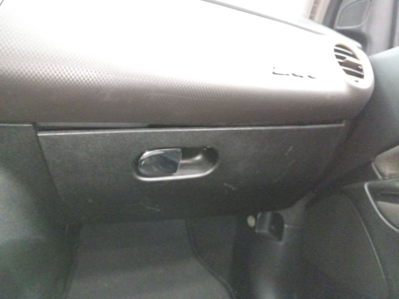 Recambio de guantera para fiat bravo ii (198_) 1.9 d multijet (198axb1a) referencia OEM IAM   