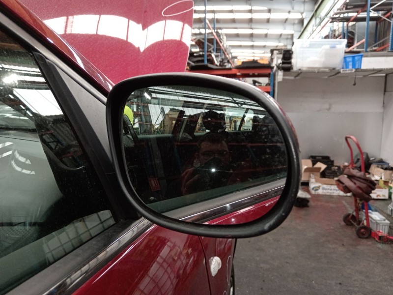 Recambio de retrovisor derecho para fiat bravo ii (198_) 1.6 d multijet (198axh1b) referencia OEM IAM 735597947  