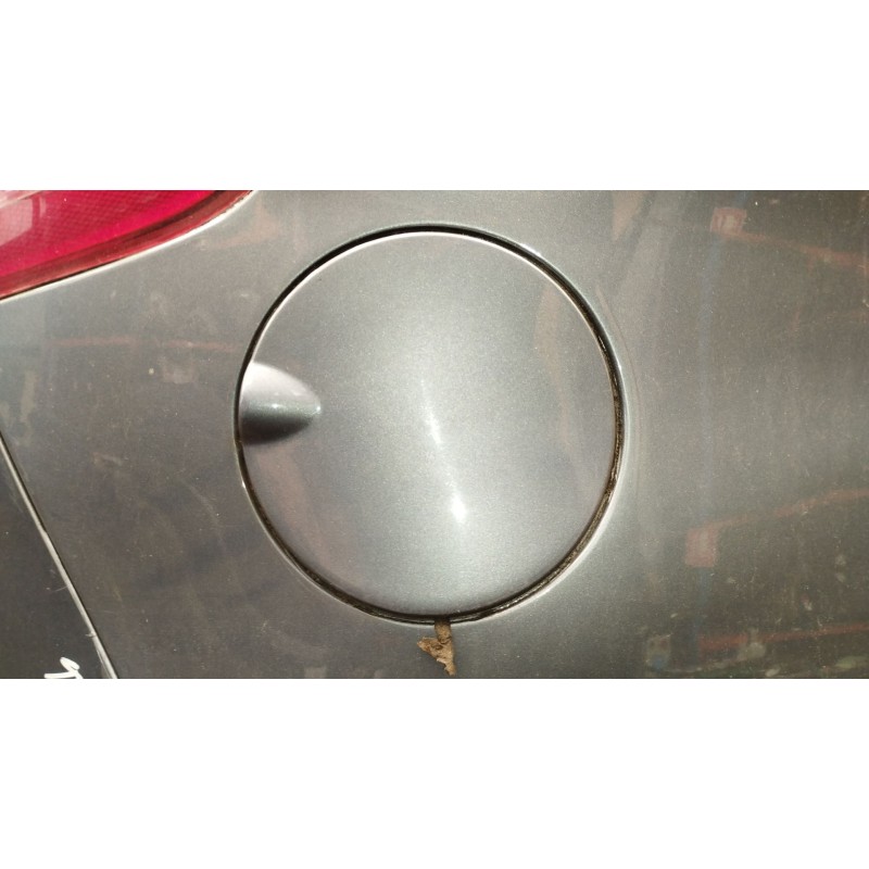 Recambio de tapa exterior combustible para fiat bravo ii (198_) 1.9 d multijet (198axb1a) referencia OEM IAM   
